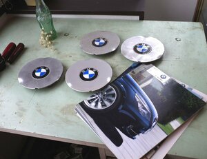 ○BMW lemmerz 1.092.971　1998-2002 17　323i Z3　アルミセンターキャップ　ホイールとカタログのセット　古道具のgplus広島 2206i