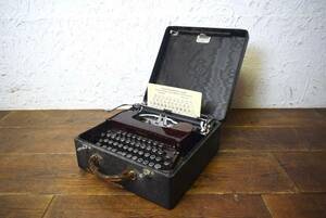ビンテージ L.C.Smith&Corona社製 タイプライター インテリア ディスプレイ アンティーク ビンテージ アメリカ 店舗什器