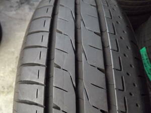 1本です。195/65R15　ブリヂストン LUFT RVⅡ　2020年　溝有り　