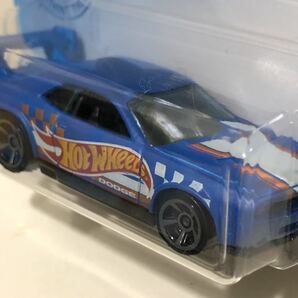 レア 人気 Dodge Challenger Drift Car 426 Mopar ダッジ チャレンジャー ドリフト カー 2021 HW Race Team Series ブルー Blue 絶版の画像3