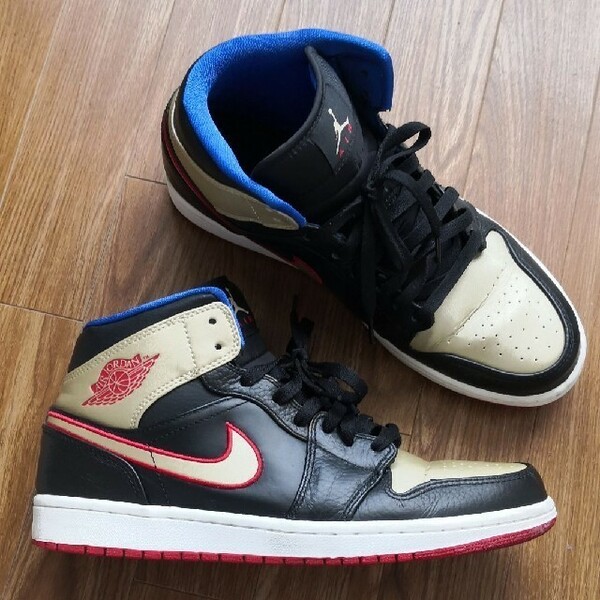 JORDAN BRAND AIR JORDAN 1 MID