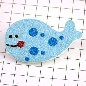  pin z*. whale wooden 