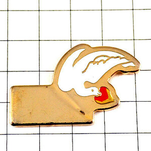  pin badge * deep-red . Heart . hoe .. dove is to bird * France limitation pin z* rare . Vintage thing pin bachi