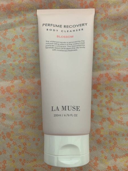 LA MUSE ボディクレンザー　200ml