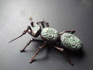 アリの木彫り 細工物 KIDAN