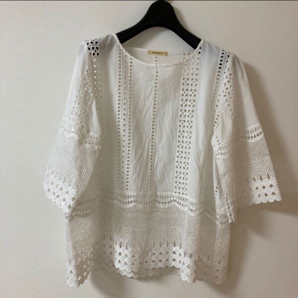 ROSEBUD. レース トップス