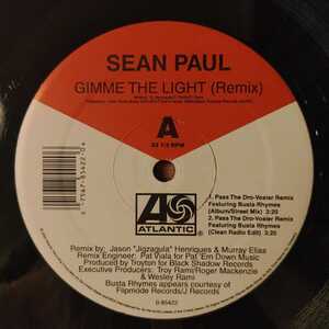 Sean Paul Featuring Busta Rhymes / Gimme The Light (The Remix!)　[Atlantic - 0-85422]