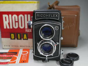 ◆リコー【RICOHFLEX DIA】RIKEN RICOH 1:3.5 f=8cm 二眼レフカメラ 元箱付属 デッド級美品！リコーフレックス
