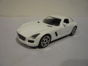 Mercedes　Benz　SLS（メルセデスベンツ）