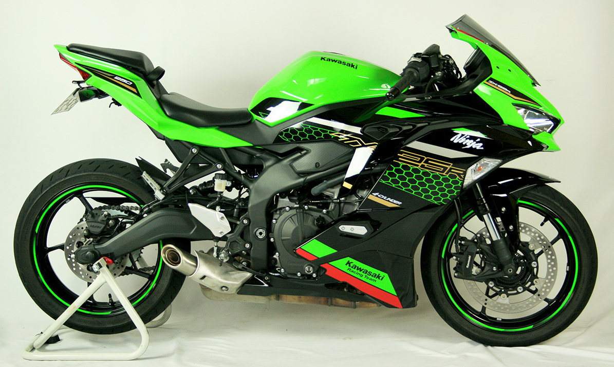 ZX25R バックステップ スナイパー バイク ステップ、ペダル www