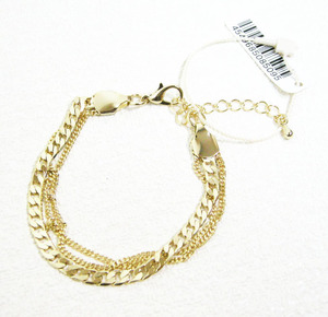  new goods * unused #Rouge Vif[ rouge vif ] Gold color 3 ream bracele 