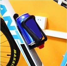 ボトルホルダークラッシュバークランプ調節可能なオートバイブラケットカップサイクリングマウントアクセサリーバイク耐久_画像4