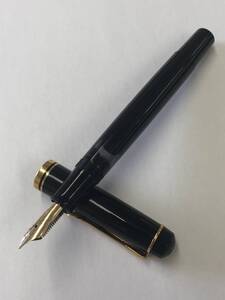 ☆Pelikan ペリカン W.-GERMANY 12C-500 HF 彫り天冠 ブラック 万年筆!