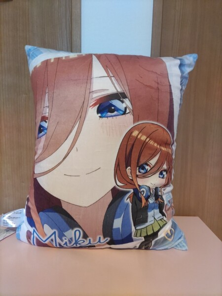 五等分の花嫁 ぷっくりクッション 三玖ぬいぐるみ