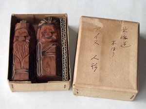 昭和 レトロ 古い 北海道 アイヌ 木彫り 人形 小さい 夫婦 ニポポ 豆人形 置物 彫刻 木工芸 お土産
