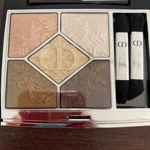 ディオール Dior サンククルール アイシャドウ 549 ゴールデンスノー