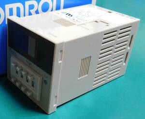 OMRON H5CN-XDN クオーツタイマー (99h59m/12-48VDC) [管理:KD708]