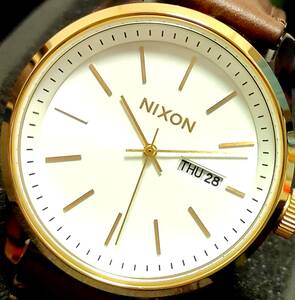 【新品】NIXON ニクソン 腕時計 SENTRY LUXE セントリー リュクス ゴールド×ブラウン コードバン 激レア デットストック ラスト１！