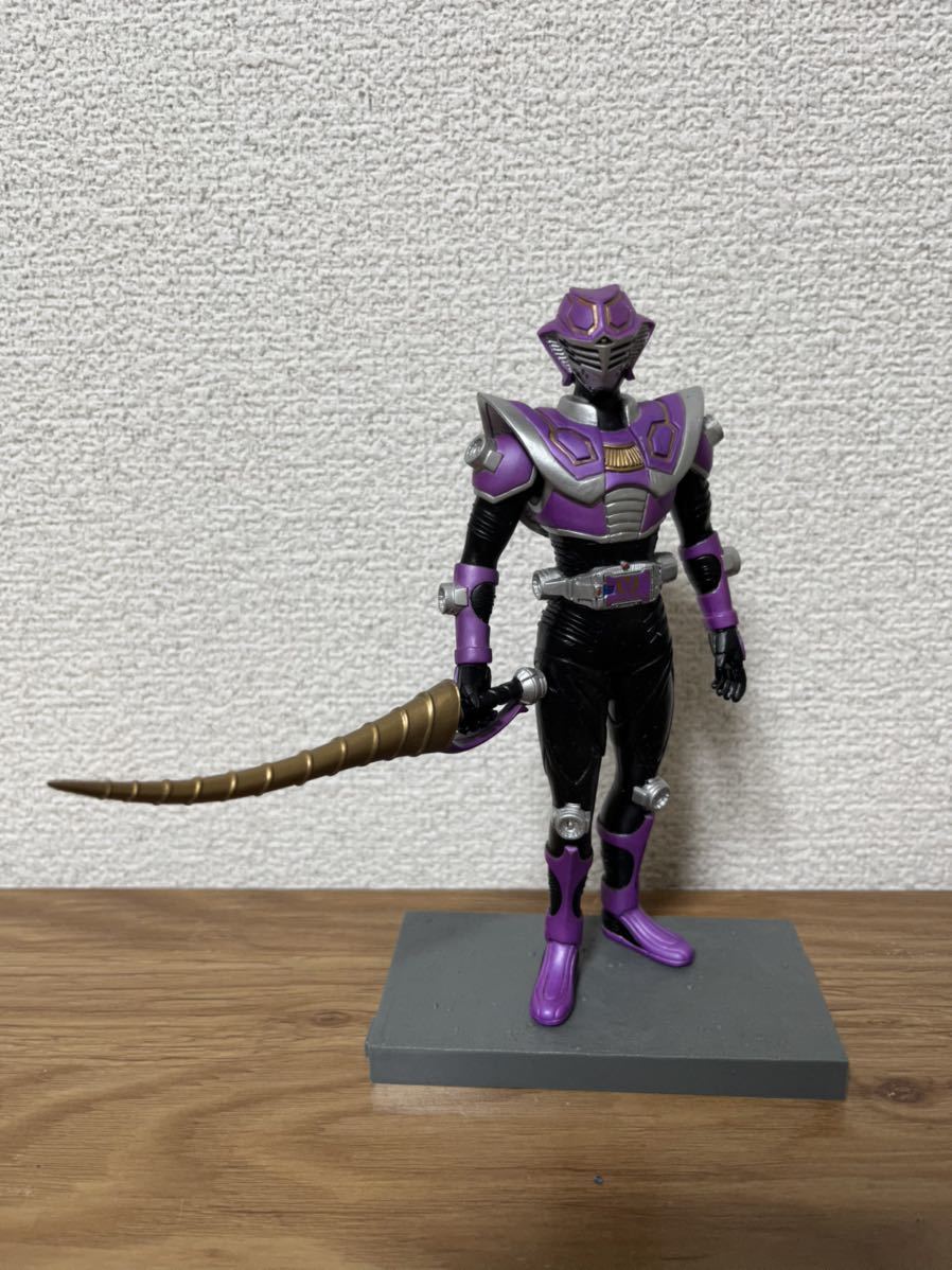 S.H.フィギュアーツ 仮面ライダー龍騎 仮面ライダーガイ(魂ウェブ限定 ...
