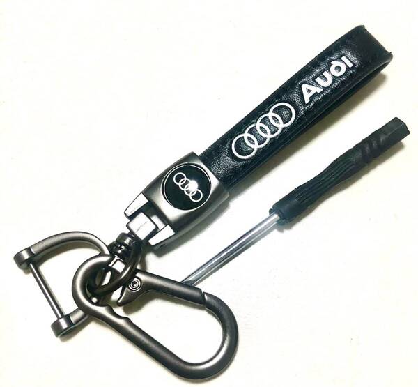 AUDI キーホルダー 金具 高級牛革製 キーリング アクセサリー 黒色可選