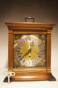 ドイツ製 　リンデン　８本鈴３曲チャイム　木目の綺麗なオーク材無垢　テンプ式　８日巻　置き時計　可動品