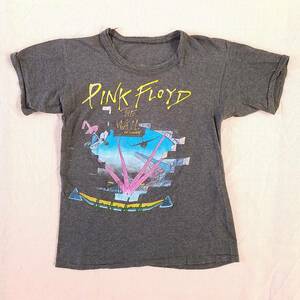魅惑のバンドT特集! 80sヴィンテージ『PINK FLOYD(ピンク・フロイド) / THE WALL IN CONCERT』ツアーTシャツ サイズS相当／ロックT