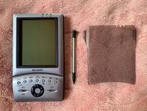 希少 限定カラー 中古 SHARP PDA Zaurus MI-E1-V ザウルス OS カラー液晶 箱 取扱説明書 ACアダプター マニュアル MI-E1 ライラック_画像2