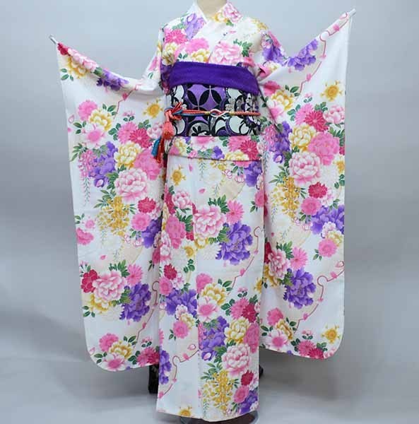 振袖着物の値段と価格推移は?|786件の売買情報を集計した振袖着物の ...