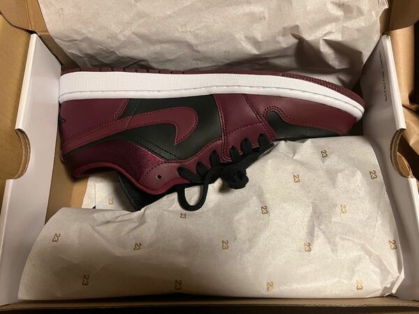 NIKE WMNS AIR JORDAN 1 LOW "DARK BEETROOT" 29.0