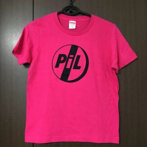 新品PILロゴTシャツ