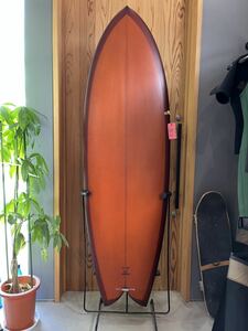 新品　SHAKA オリジナル　ツインフィン　オンフィン　5’8”