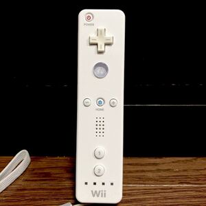 Wiiリモコン(白)ストラップ付き!
