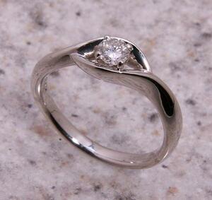 《Выставка ломбардировки》 4 ℃ ★ Pt950 Cartial Diamond Design Ring ★ C-3357