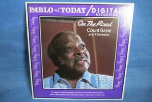 　　COUNT BASIE 　AND ORCHESTRA 　ON THE ROAD