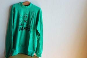  dead stock goods ## Familia # retro Snoopy pattern. sweatshirt green size 15!