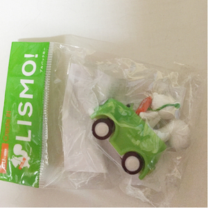 プルバックカー リスモ LISMO! au by KDDI リス フィギュア 車　ノベルティグッズ　非売品　新品　ミニカー　オリジナル　マスコット