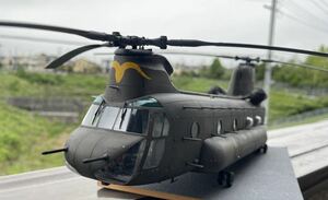 完成品 トランペッター 1/35 CH-47A チヌーク 大型輸送ヘリコプター 塗装ウェザリング各種工作品