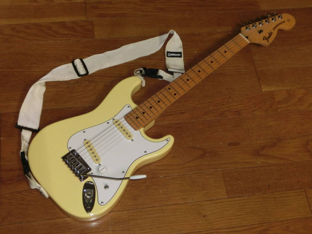 ヤフオク! -「fender st champ」の落札相場・落札価格