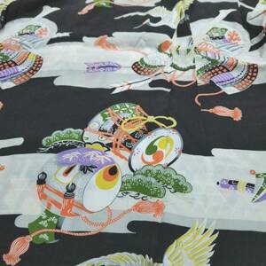 新品　アロハシャツ　和柄　M　兜　鶴　鼓　太鼓　打ち出の小槌　Hawaiian Shirt　七五三　祝着　着物　こどもの日　端午の節句　武将　宝