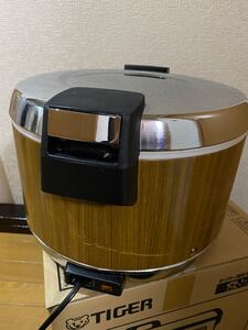 業務用タイガー木目保温釜 4.0リットルタイプ