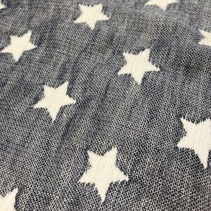 生地*ハギレ 星 グレー×白 70×70cm 何重にも重なって織られた生地です