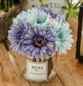 Art hand Auction Artificial Gerbera Flower in Glass Vase Cute Interior Flower (Blue), hand craft, handicraft, art flower, pressed flowers, general