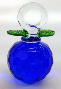 Art hand Auction Kleine Apfelfigur aus Kristall (blau), Handgefertigte Artikel, Innere, Verschiedene Waren, Ornament, Objekt