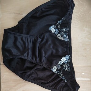 AMOSTYLE 新品未使用ショーツM