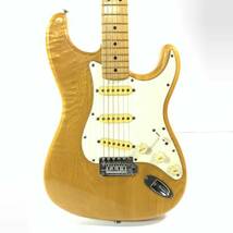 Fender Japan フェンダー ST72 エレキギター シリアルNo.E833424 ナチュラル系 ソフトケース付き★現状品_画像2