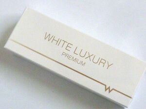 ◆ホワイトラグジュアリー プレミアム 25g　薬用美白クリーム　医薬部外品　日本製　新品 