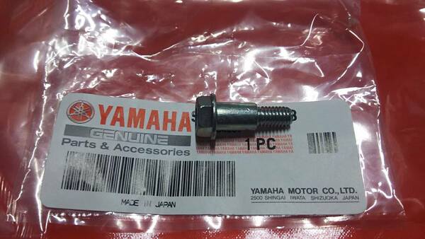 ■送料込み■ＳＲ250 4Ｊ1 ハンドル クラッチレバー ボルト YAMAHA