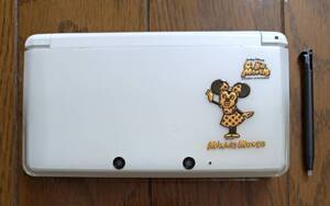 ニンテンドー3DS NINTENDO 3DS アイスホワイト 中古品 少し訳有り 若干、使用感有り タッチペン(破損有り) SDカード(2GB) 送料無料