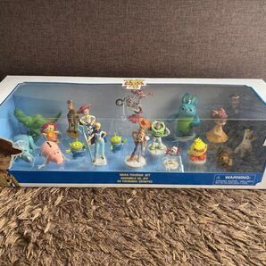 新品 トイストーリー4 フィギュアセット