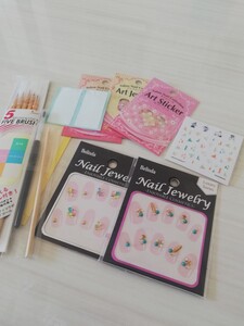 真夏のネイルアート ネイルシール ネイルアート